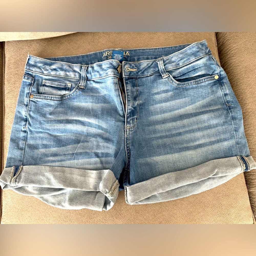 Arizona Shorts